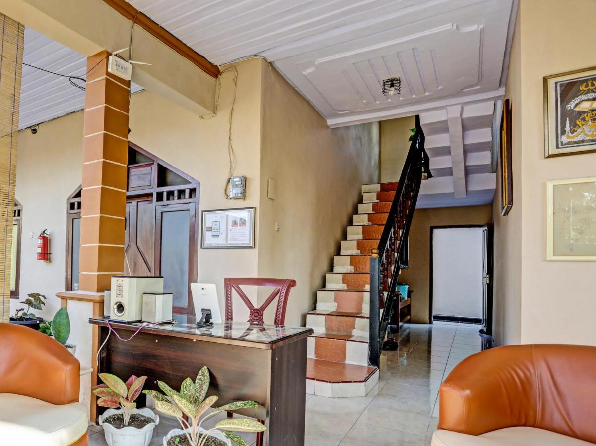 OYO 91261 Cita Suraya Homestay Banyuwangi  Bagian luar foto