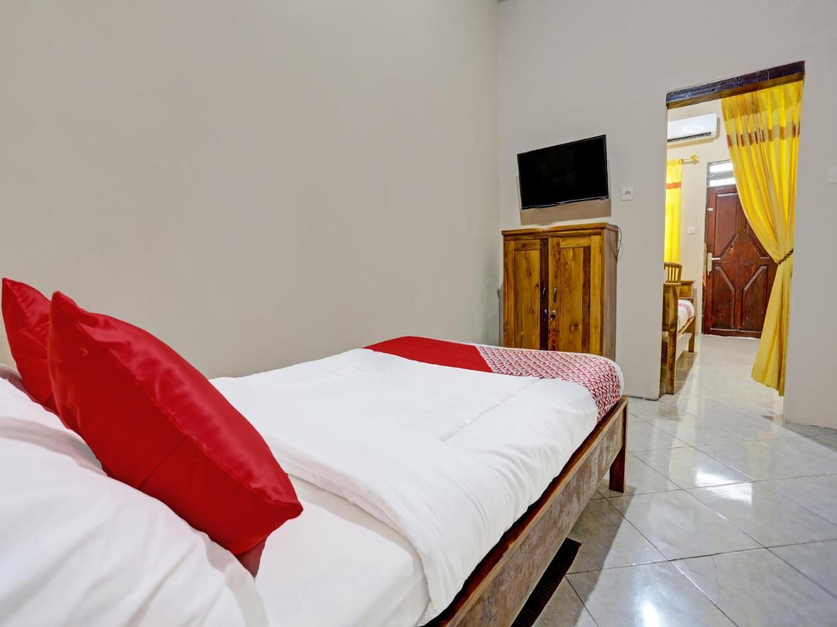 OYO 91261 Cita Suraya Homestay Banyuwangi  Bagian luar foto