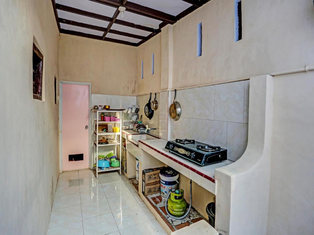 OYO 91261 Cita Suraya Homestay Banyuwangi  Bagian luar foto